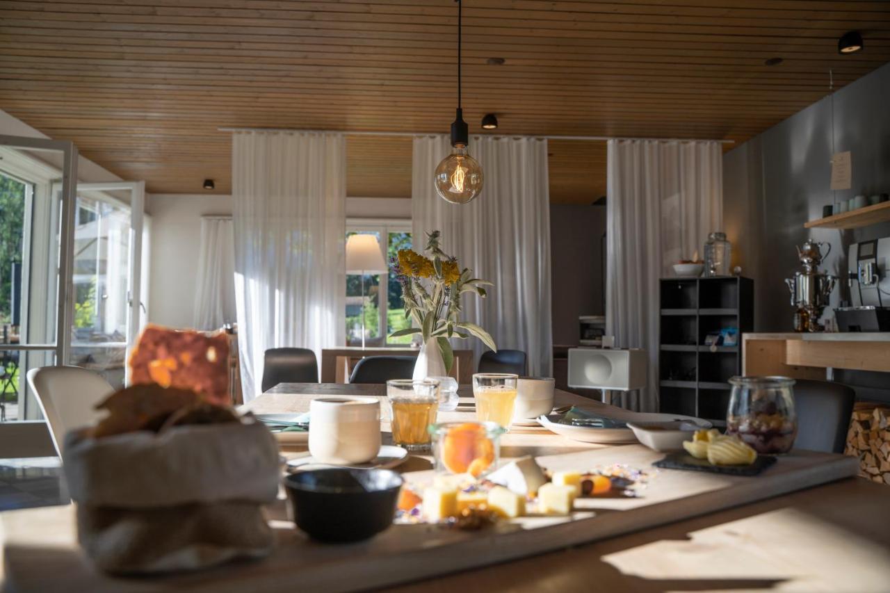 Lenk Lodge - Boutique & Design Hotel Und Apartements ภายนอก รูปภาพ