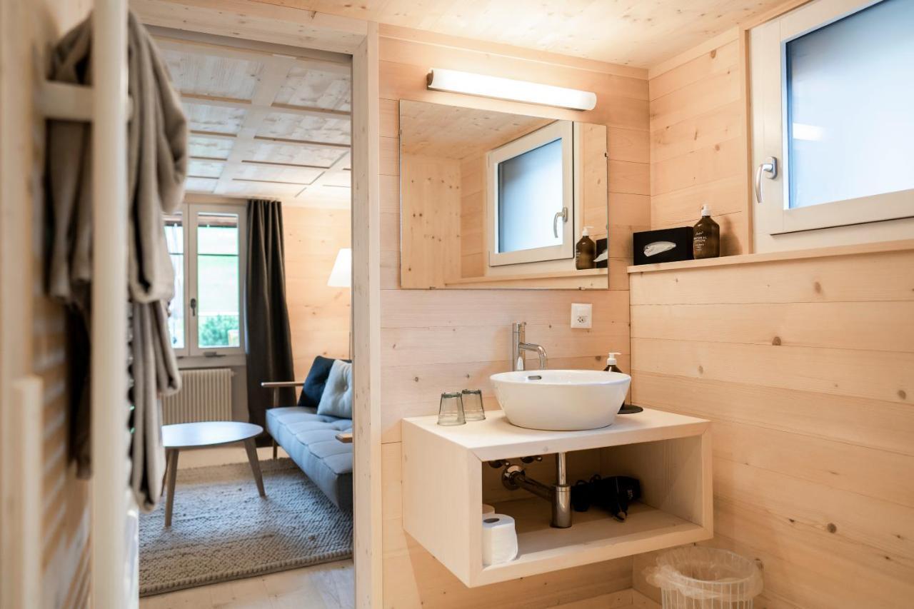 Lenk Lodge - Boutique & Design Hotel Und Apartements ภายนอก รูปภาพ