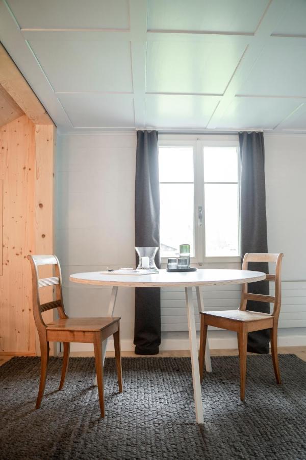 Lenk Lodge - Boutique & Design Hotel Und Apartements ภายนอก รูปภาพ