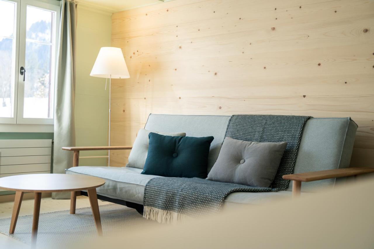 Lenk Lodge - Boutique & Design Hotel Und Apartements ภายนอก รูปภาพ