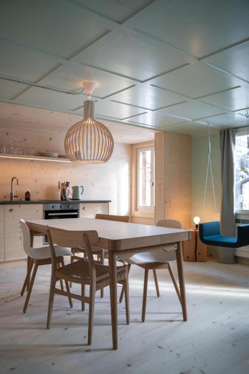 Lenk Lodge - Boutique & Design Hotel Und Apartements ภายนอก รูปภาพ